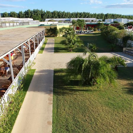 Club Esse Sunbeach Hotel Squillace Exterior photo