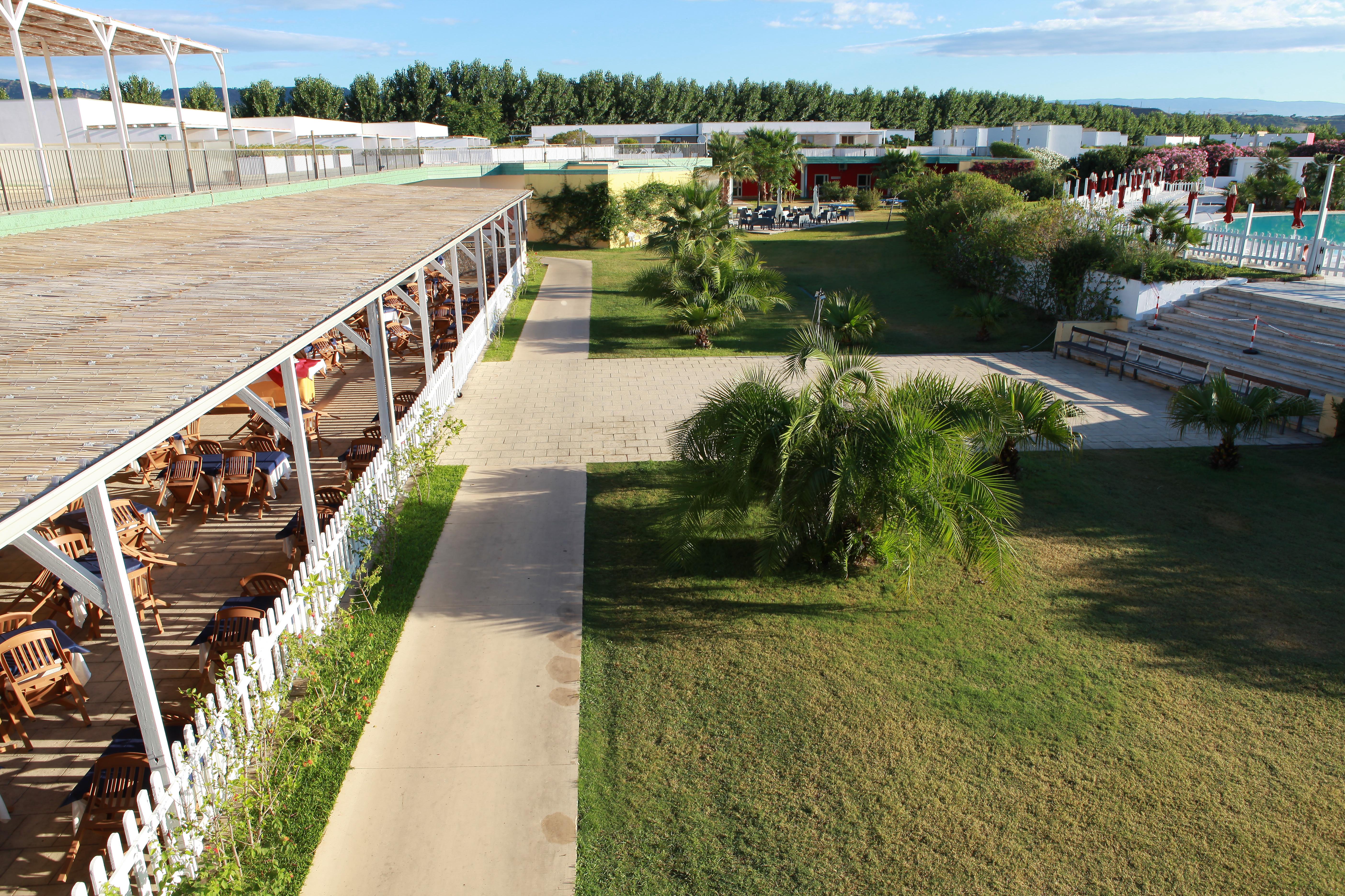 Club Esse Sunbeach Hotel Squillace Exterior photo